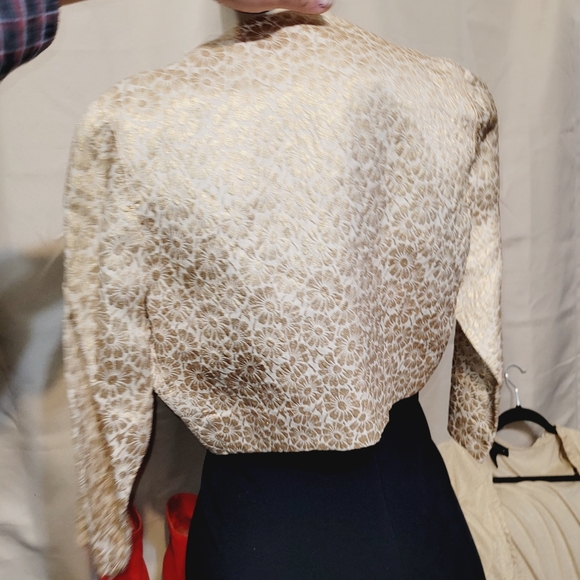 Gold cropped jacket - Picture 5 of 6